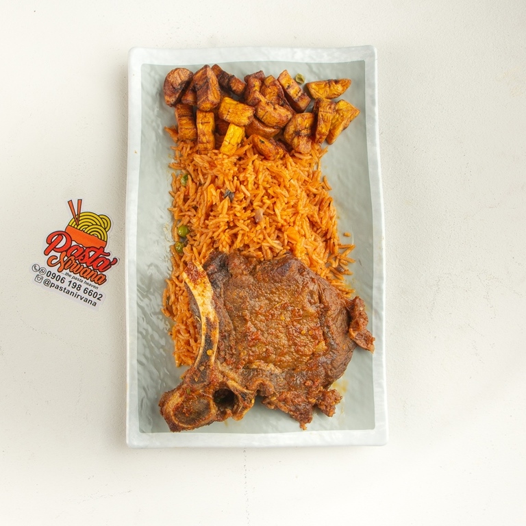 Jollof Rice with steak maxi