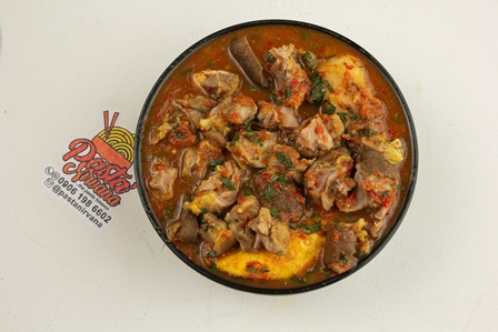 Goat meat pepper soup maxi