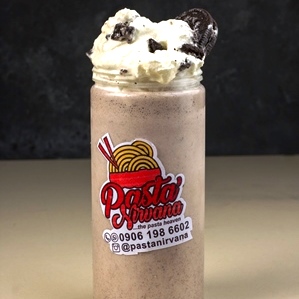 Oreos milkshake