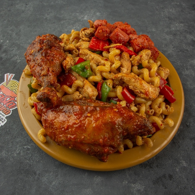 Spicy chicken macaroni maxi